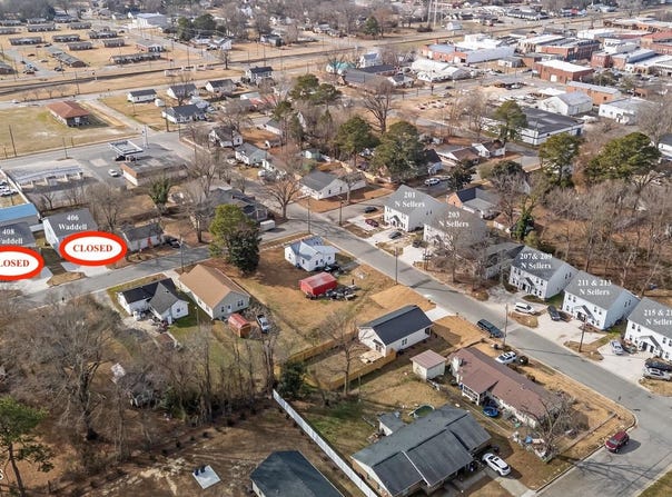 207 N Sellers Street, Selma, NC 27576