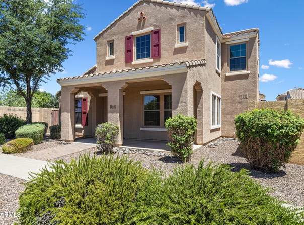 2076 S Seton Avenue, Gilbert, AZ 85295