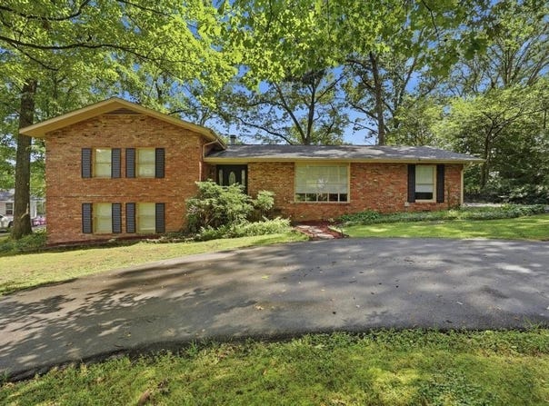 747 Timber Ln, Cookeville, TN 38501