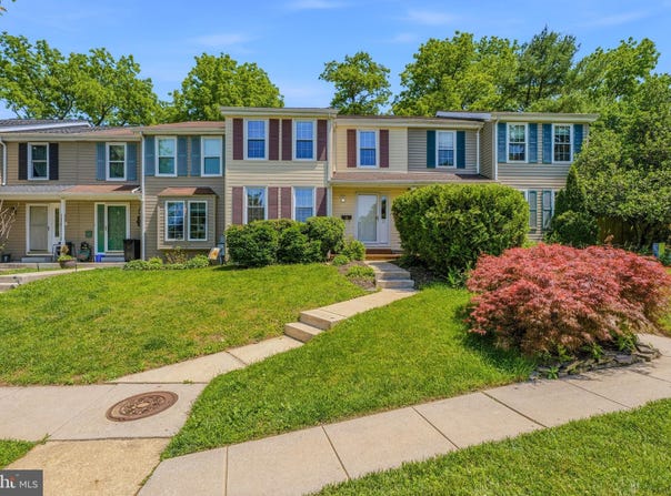 27 WARREN Comn, COCKEYSVILLE, MD 21030