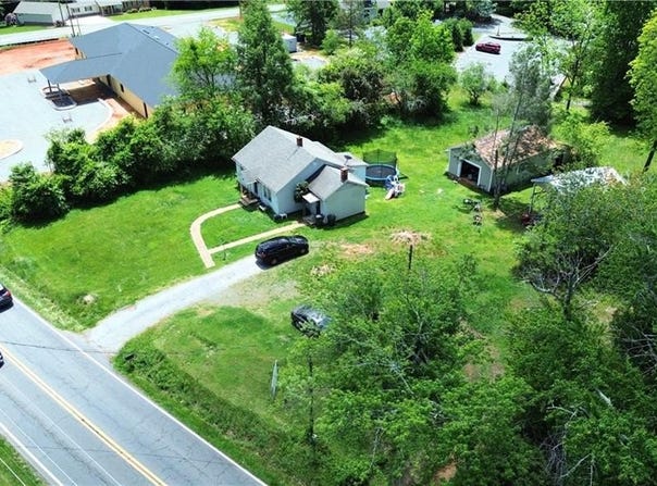 853 Johnson Ridge Road, Elkin, NC 28621