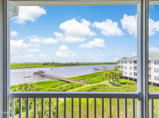 1135 Park Road SW, Sunset Beach, NC 28468