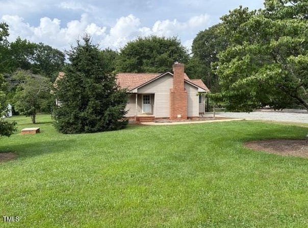 1942 Brier Lane, Graham, NC 27253