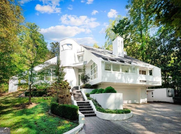 423 Hillside Drive NW, Atlanta, GA 30342