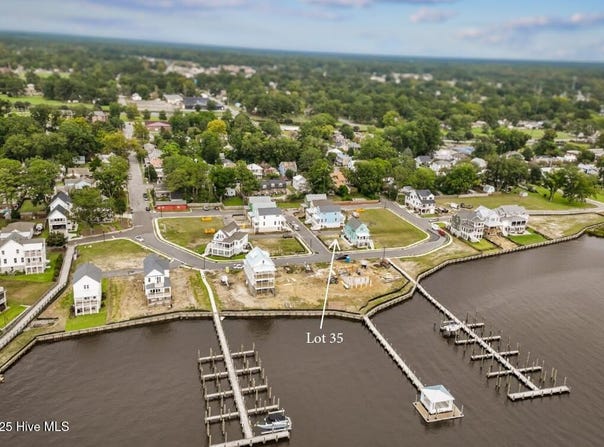 602 Front Street lot: 35, Washington, NC 27889