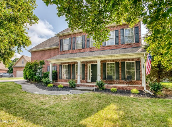 300 Yellowstone Lane, Lenoir City, TN 37771