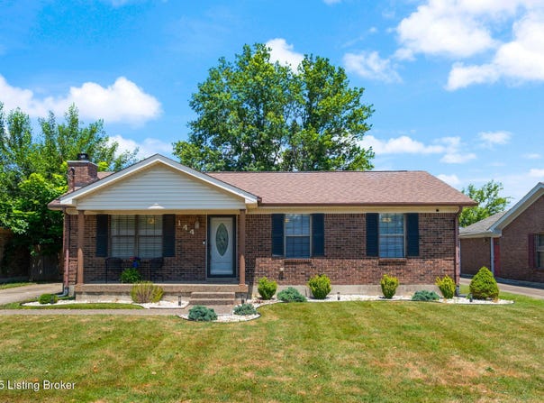144 Fawn Ct, Louisville, KY 40229
