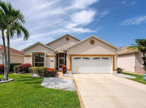 986 NW Tuscany Drive, Port Saint Lucie, FL 34986