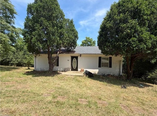 533 Thornton Road, Mayodan, NC 27027