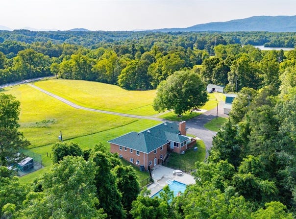 1314 Elon Road, Madison Heights, VA 24572