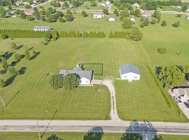 27481 New Lancaster Road, Louisburg, KS 66053