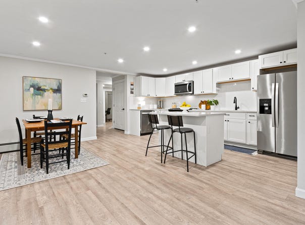 16 Guilford Court, Portland, ME 04101