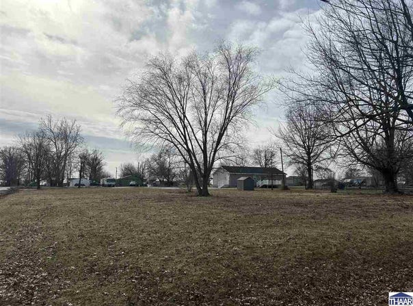 State Street, Lewis, IN 47858