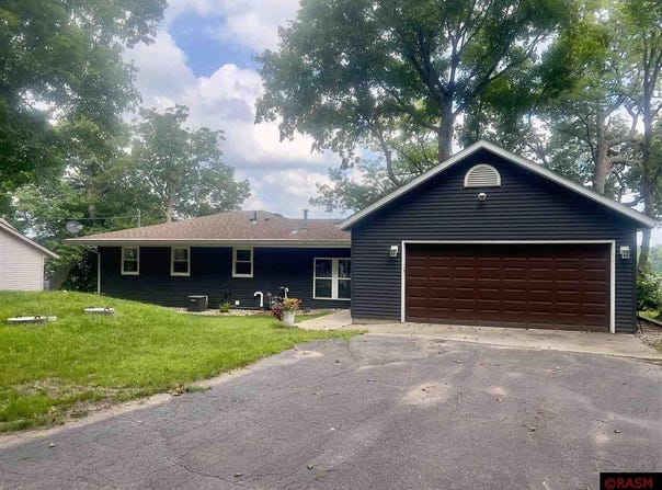 46617 Capehorn Road, Cleveland, MN 56017