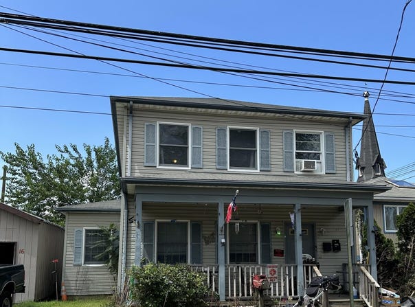 14 W 3rd Street, Keyport, NJ 07735