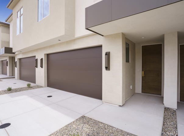 990 Manen St, Washington, UT 84780