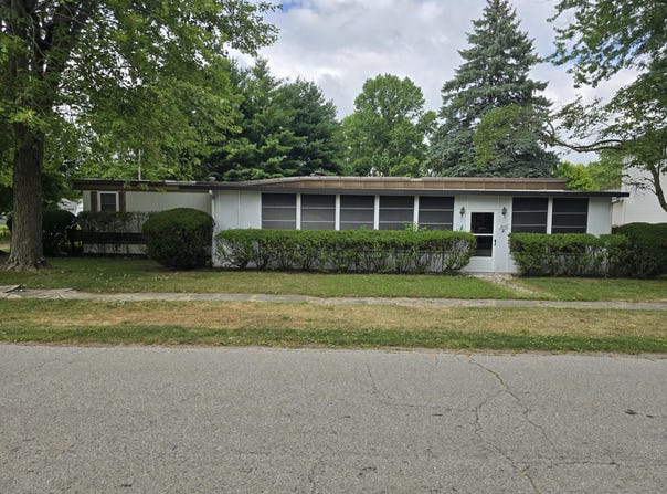 303 E Torrence Street, Belle Center, OH 43310