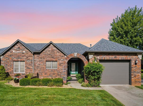 1750 W Bennett Street, Springfield, MO 65807
