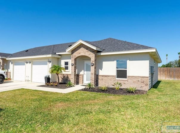 11 N Bay Hill Dr., Laguna Vista, TX 78578