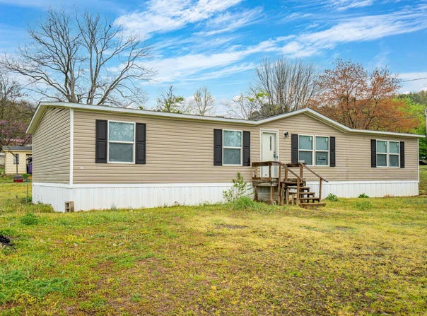 201 6th Street, Coal Hill, AR 72832