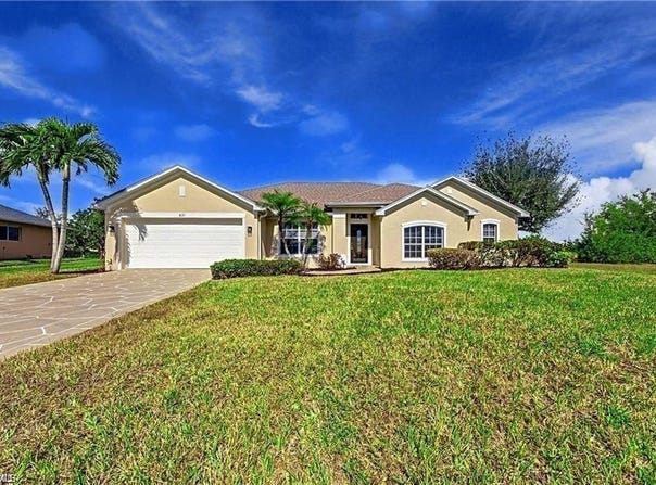 831 SW 5th, CAPE CORAL, FL 33991