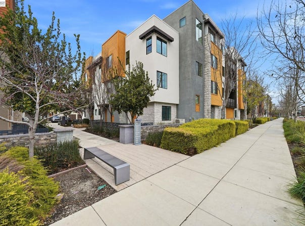 5862 Cadence Ave, Dublin, CA 94568
