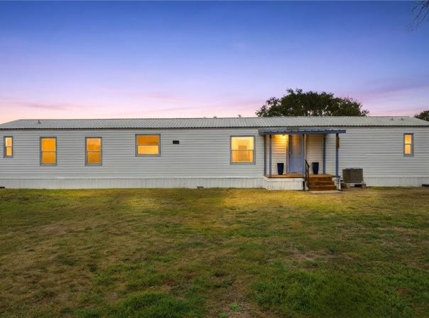 868 Fm 888, Mathis, TX 78368