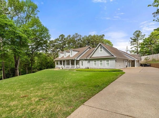 2631 Pinecrest, Nacogdoches, TX 75965