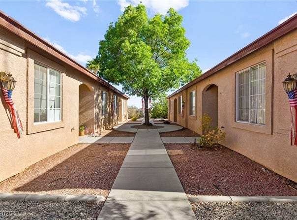 1921 Grandlodge Street, Pahrump, NV 89048