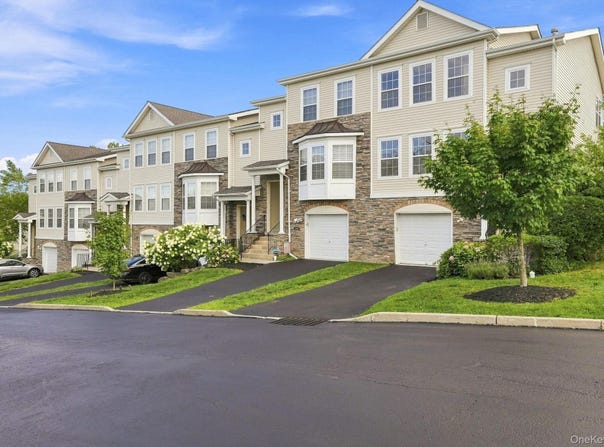 227 Orleans Road, Newburgh, NY 12550