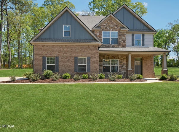 320 Homestead Circle, Forsyth, GA 31029