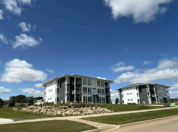 4015 Cedar Heights Drive, Cedar Falls, IA 50613