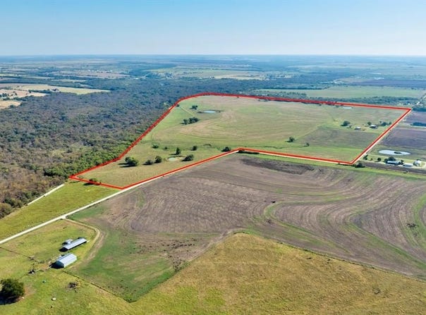 831 Baker Road, Pilot Point, TX 76258