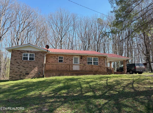 350 Colditz Rd, Jamestown, TN 38556