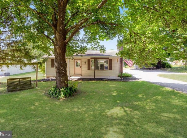 4334 CARLISLE ROAD, GARDNERS, PA 17324