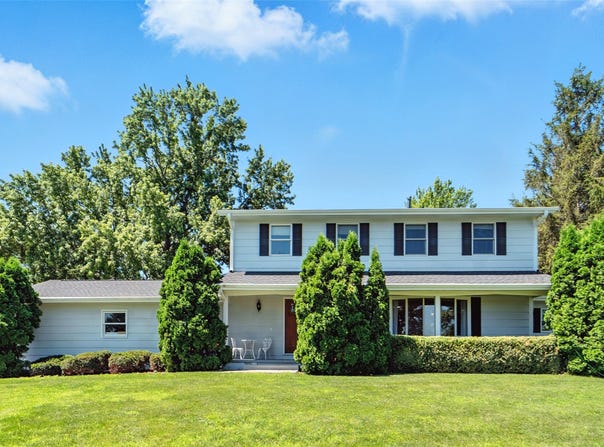 1404 Nile Kinnick Drive S, Adel, IA 50003