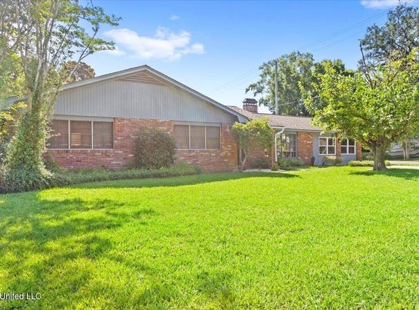 400 Linda Drive, Biloxi, MS 39531