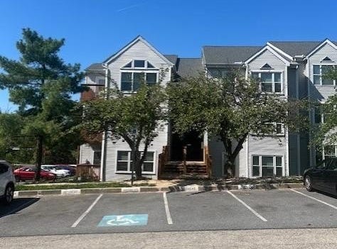 10-D FALLEN TREE Court, HALETHORPE, MD 21227