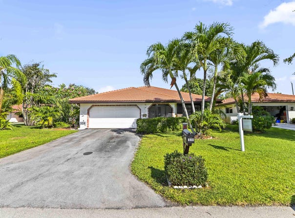 329 Knob Hill Boulevard, Boca Raton, FL 33431