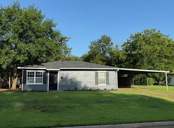 1145 16th Street NW, Paris, TX 75460