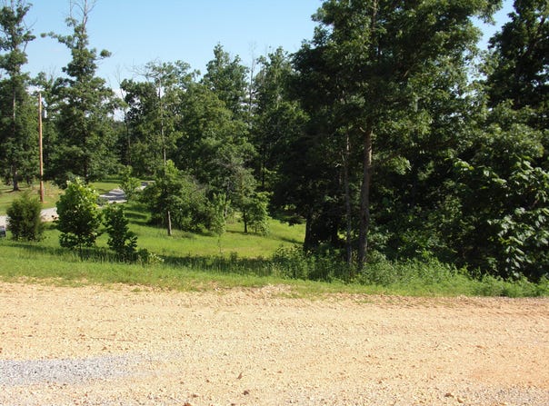 000 Freemont, Pineville, MO 64856