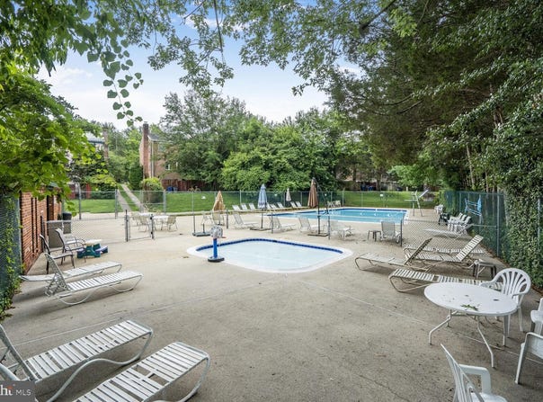 10419 COURTHOUSE DRIVE, FAIRFAX, VA 22030