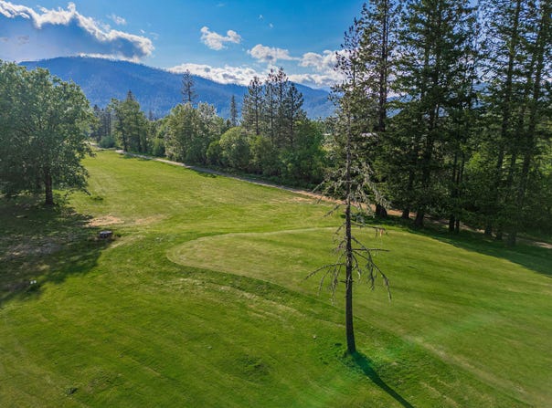 1430 Golf Club Drive, Cave Junction, OR 97523