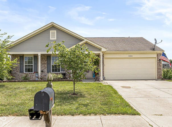 5865 Pennekamp Drive, Plainfield, IN 46168
