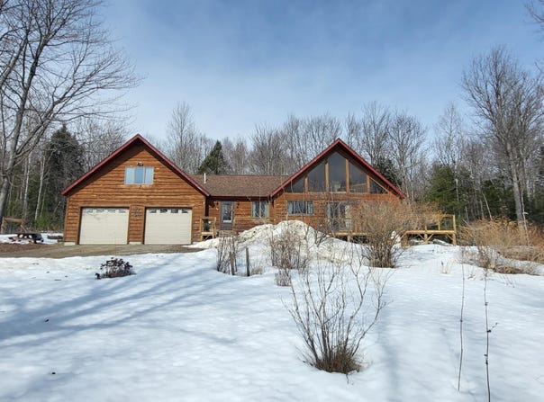86 Lauries Lane, Hanover, ME 04237