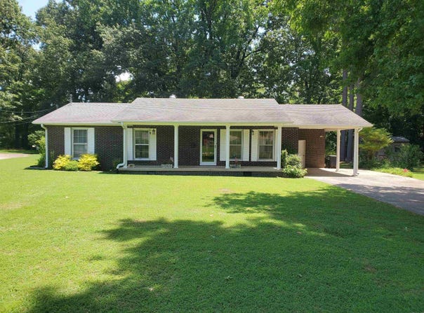 937 Homecrest Drive, Piggott, AR 72454