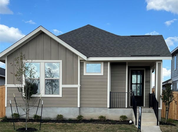 645 Salamander ST, San Marcos, TX 78666