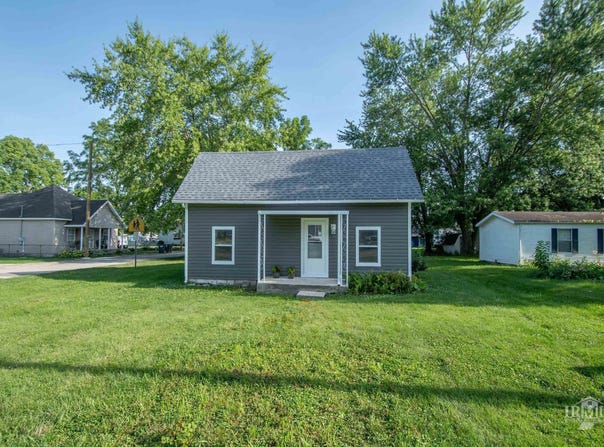 211 E Lincoln Street, Gaston, IN 47342