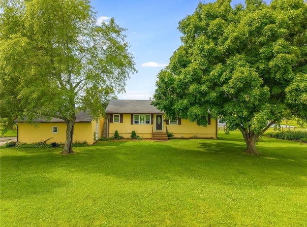4530 NW Maple Drive, Kidder, MO 64649