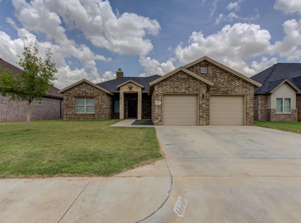 1117 16th Street, Shallowater, TX 79363